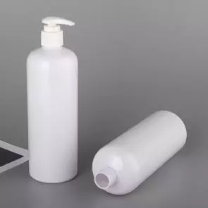 Shampoo and body wash plastic bottle shape