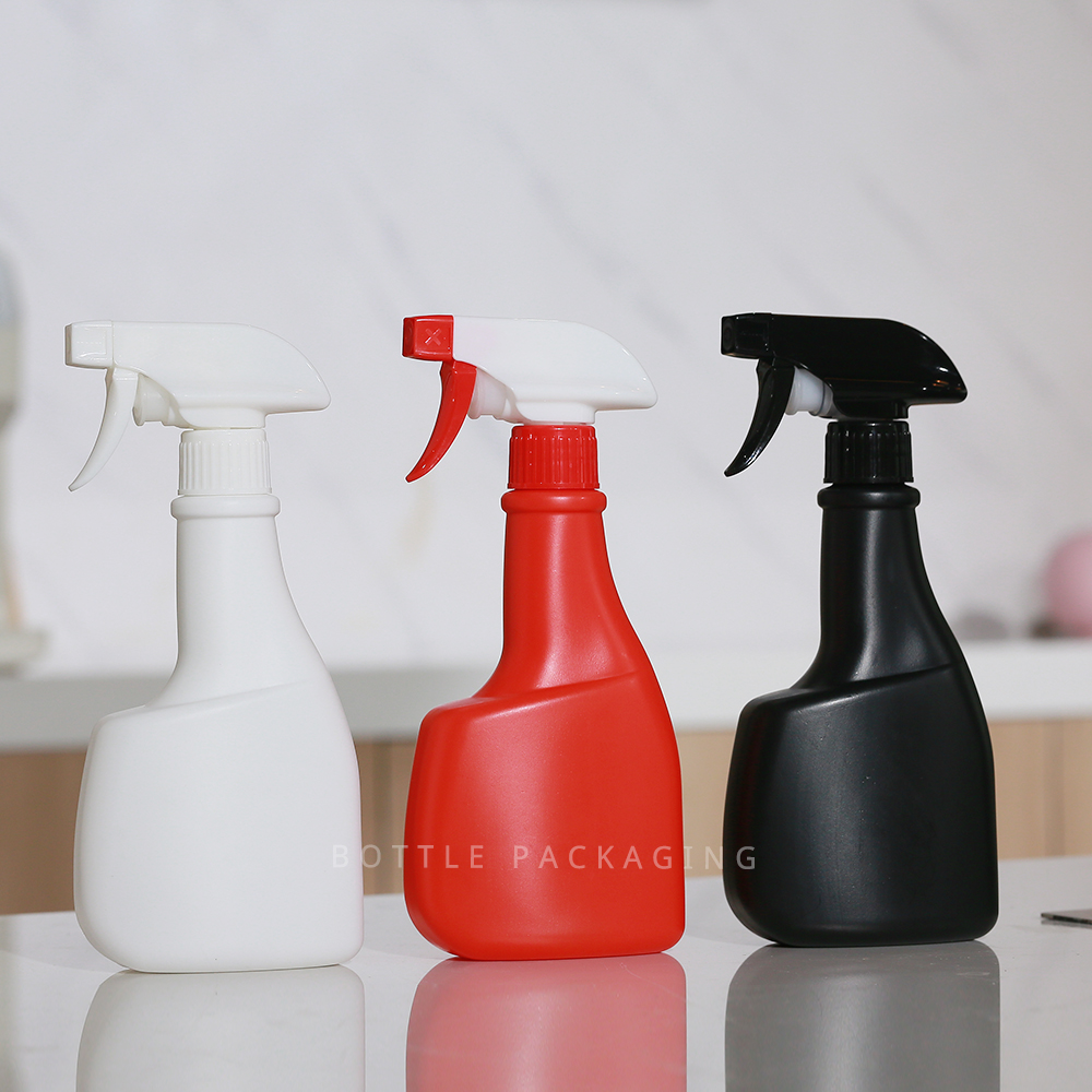 Spray bottle